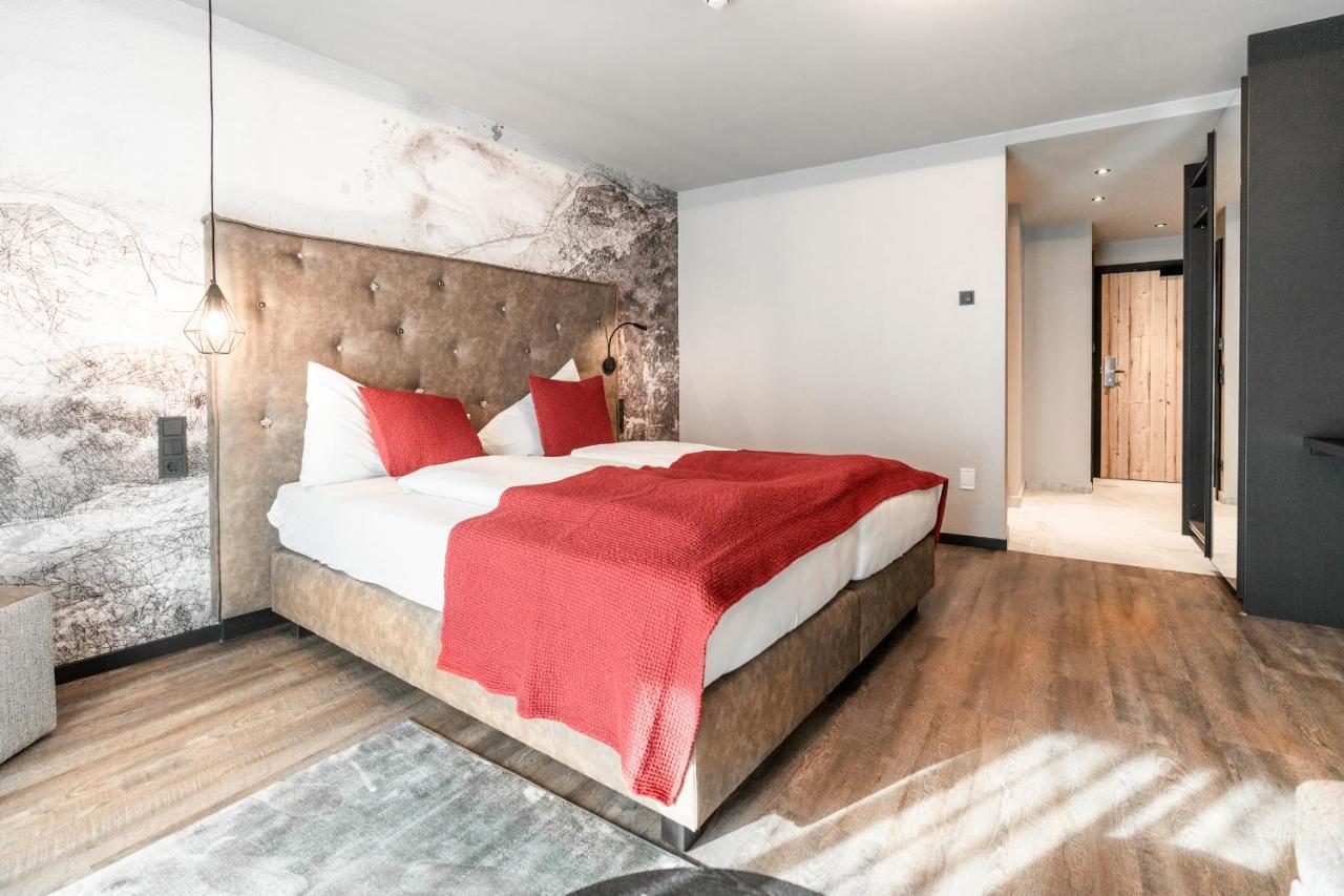 Hotel Astrid - Inklusive Kostenfreier Jokercard Saalbach-Hinterglemm Exteriör bild