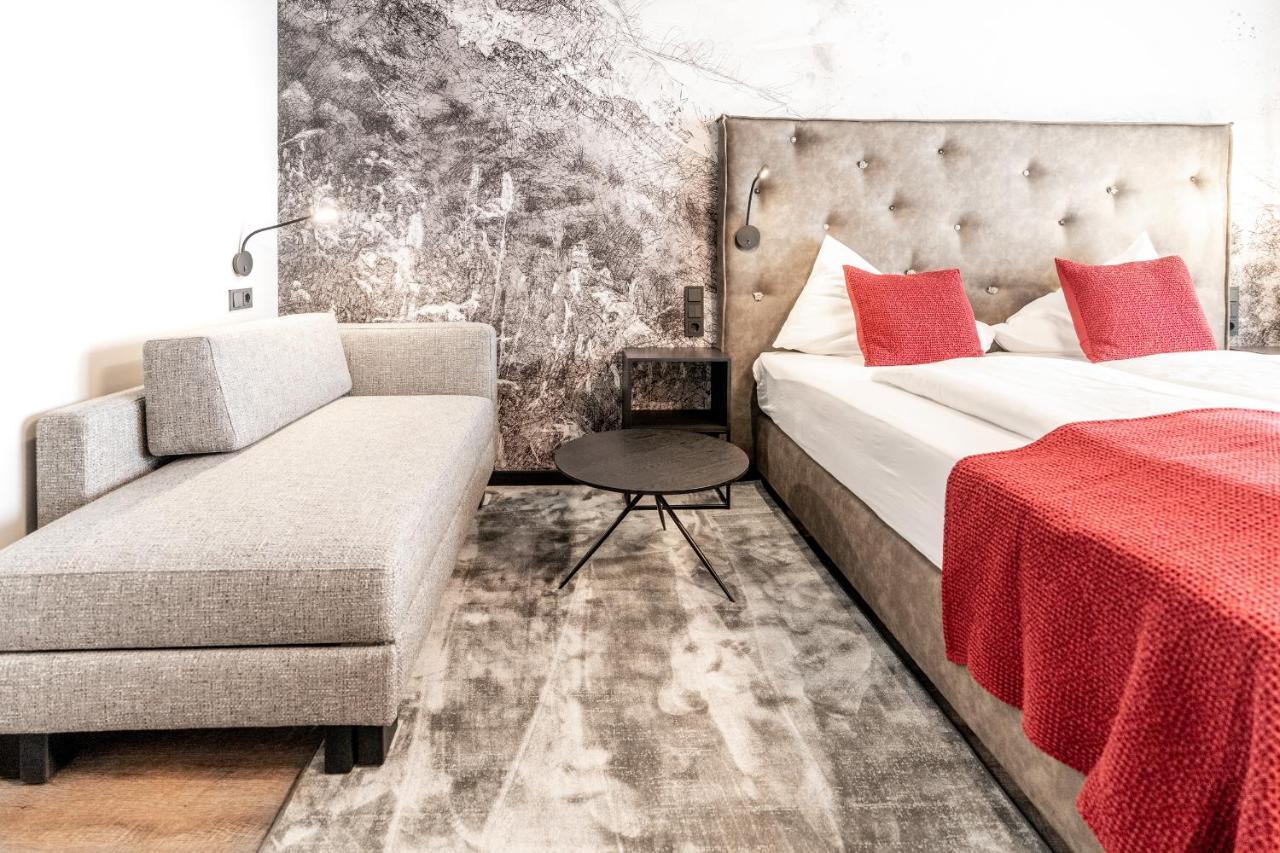 Hotel Astrid - Inklusive Kostenfreier Jokercard Saalbach-Hinterglemm Exteriör bild